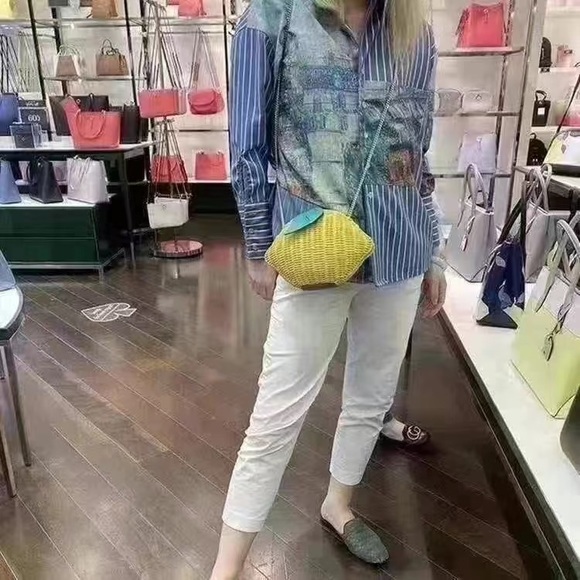 Kate spade lemon crossbody bag NWT - Picture 8 of 8